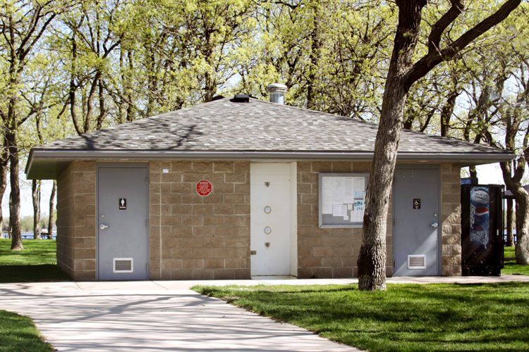 Lakeside Park Restrooms